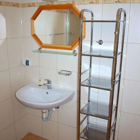 Ferienhaus Holzhaeuschen Goral By Interhome Kopalino